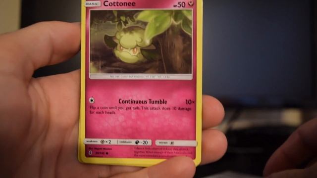 Pokemon Sun and Moon Guardians Rising Pack Opening! смотреть онлайн