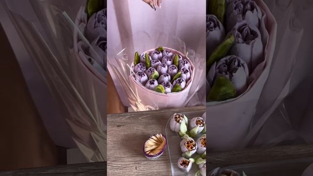 Бархатные тюльпаны . Сборка тюльпанов
