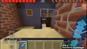 Мы с захаром играем в прятки майнкрафт