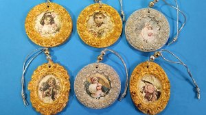 Набор ёлочных  игрушек  из гипса «Новый год. Дети». Декупаж