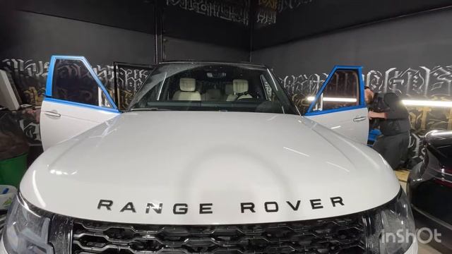 Rang Rover vogue se установка стёкол с электротонировкой на новенький автомобиль