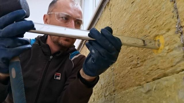Демонтаж теплоизоляции дома