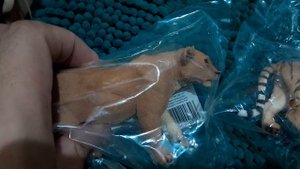 unboxing miniaturas de animais,collecta,safari ltd,mojo animal planet,lioness and tiger, leoa tigre