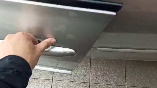 Работает передняя ручка двери смотреть онлайн