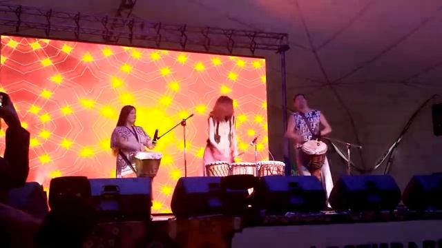 Барабаны на #worldhalalday #чайхона2019 смотреть онлайн