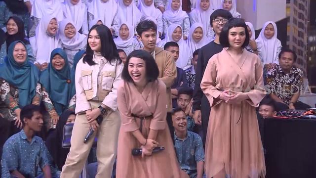 Shakira Ikut Tong Show | OPERA VAN JAVA (18/04/20) Part 2