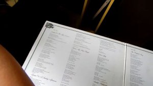 Queen - Death On Two Legs (Dedicated to... (1975 vinyl rip / Audio-Technica AT95E)