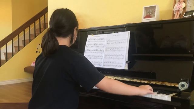 8. Gracefulness - Burgmuller 25 progressive pieces смотреть онлайн