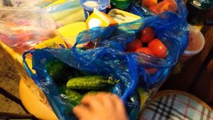 98. Пробую ананасовый желтый арбуз без косточек. Цены на продукты в Севастополе в августе.