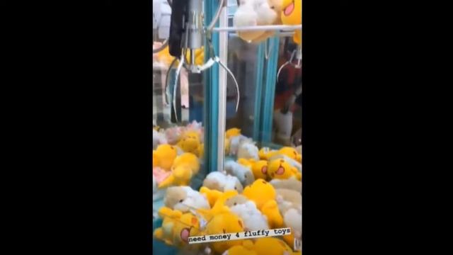 МАРЬЯНУ РО ХЕЙТЯТ ФАНАТЫ ЭД ШИРИНА l САША СПИЛБЕРГ СПЕЛА В ЖИВУЮ смотреть онлайн