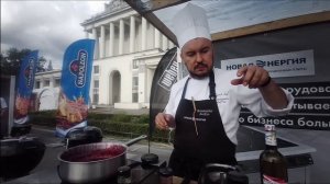 Видео интервью с бренд-шефом Константином Арефьевым по работе на плитах Новая Энергия
