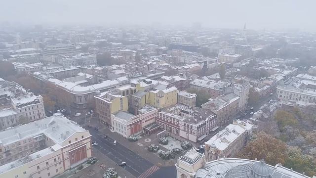 Odessa Opera Theater square first snow смотреть онлайн
