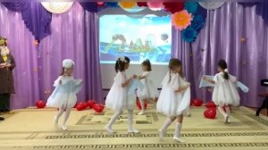 Танец «Мамины глаза»