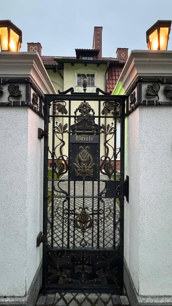 Прогулка по Амалиенау.
Амалиенау-исторический район города Калининград.