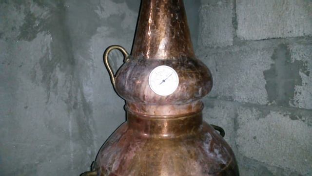 Изготовление сахарного дистиллята с желтой черешней 06 смотреть онлайн