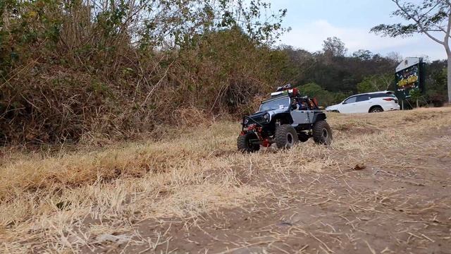 Rc Adventure scx10 rubicon axial kediri смотреть онлайн