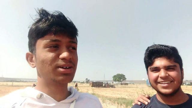 iPhone 12 ghoom Gaya khet mein 😲😡 #dhakad #farmer #vlog #youtube смотреть онлайн