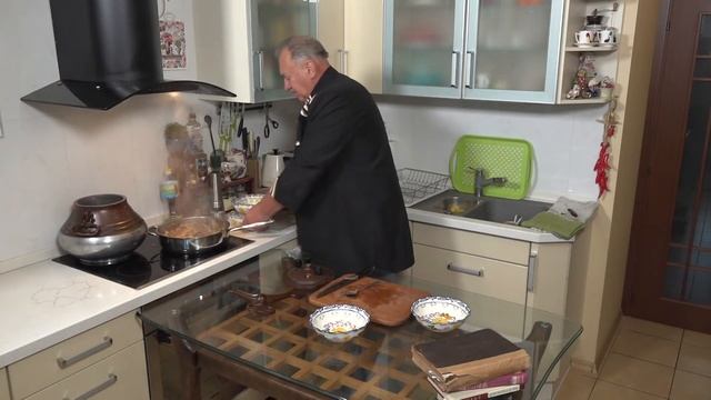 Печеня з лиски Кушать подано смотреть онлайн