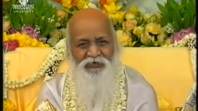 Махариши на Сварн Джаянти Брахмананда Сарасвати 16.07.2000. Часть 2 смотреть онлайн