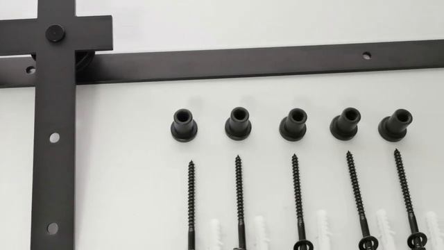 Амбарный механизм Кросс. Для подвесной двери. Состав комплекта. Распаковка. смотреть онлайн