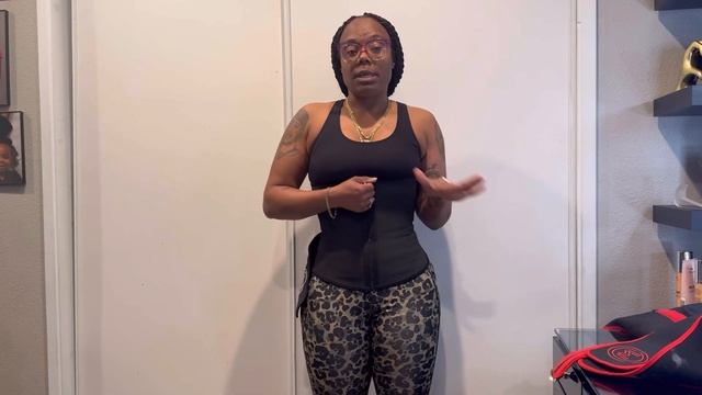 Waist Trainer Try On Haul #whatwaist #vbelt #wrap #waisttraining смотреть онлайн