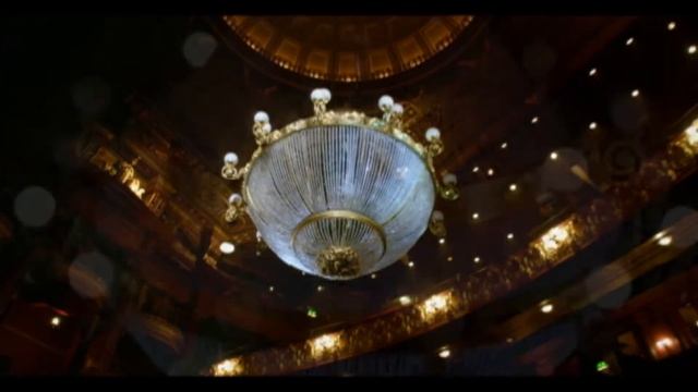 Jill Visits the Phantom of the Opera Red Carpet смотреть онлайн