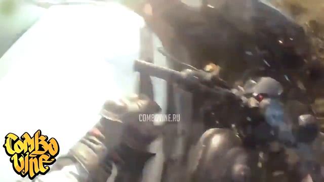 Криворукие , ездить не умеют , придавили мотик смотреть онлайн