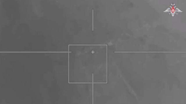 Уничтожение САУ ВСУ расчётом барражирующего боеприпаса «Ланцет»