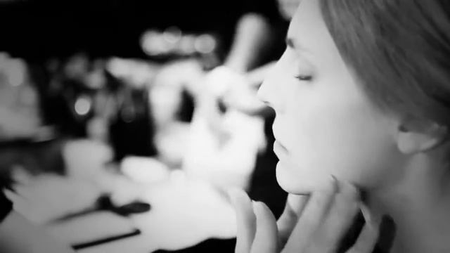 Dolce & Gabbana Womenswear... смотреть онлайн