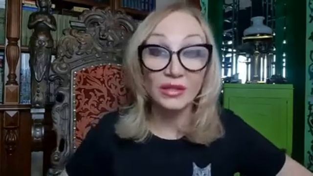 Скучно, хочу перемен смотреть онлайн