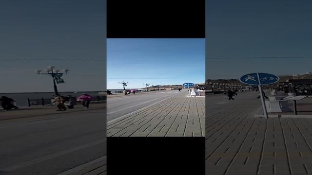 Амур потемнел.