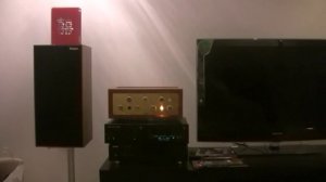 Lai Dung - Rogers HG 88 MK II, Rogers LS7, California Audio Labs