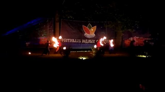Водные фонарики 16 сентября VID 20160916 214404 смотреть онлайн