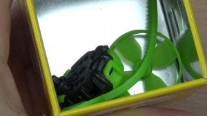 САМЫЙ НЕОБЫЧНЫЙ АНТИСТРЕСС И ЛАКИ БЛОК ДЛЯ НУБА ИЗ МАЙНКРАФТ ! КАК СДЕЛАТЬ ЛИЗУН В РЕАЛЬНОЙ ЖИЗНИ !