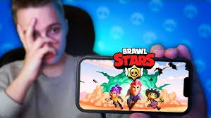 ВПЕРВЫЕ ИГРАЮ В БРАВЛ СТАРС | Brawl Stars смотреть онлайн