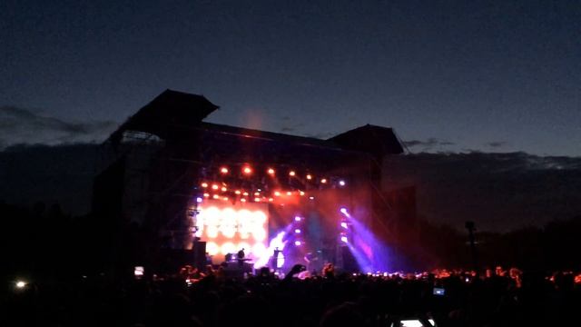 NoizeMC - За закрытой дверью [Atlas, Kiev 02.07.17] смотреть онлайн