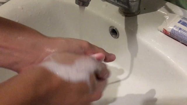 Смылеваю мыло на скорость! Мою руки после танков!! ШОК УРОНИЛ 18 раз!!! смотреть онлайн