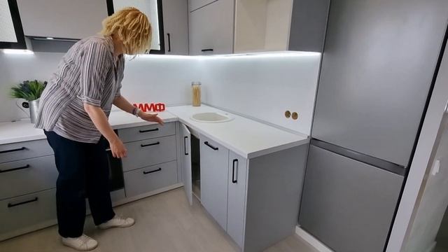 Маленькая кухня - не приговор!!! смотреть онлайн