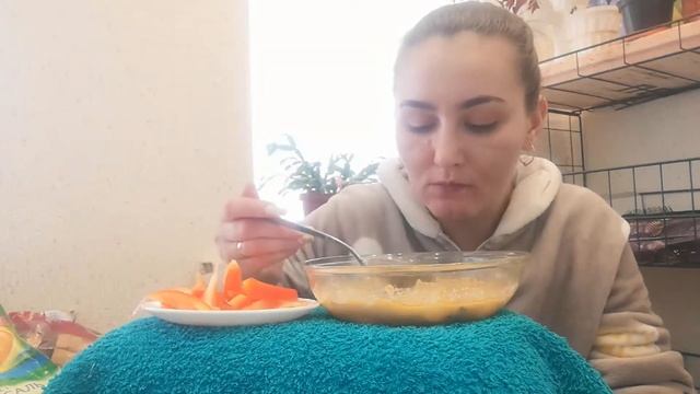 Чистим духовку за 20 мин.Обед ни кто не отменял.Щи.Разговор о насущих делах.