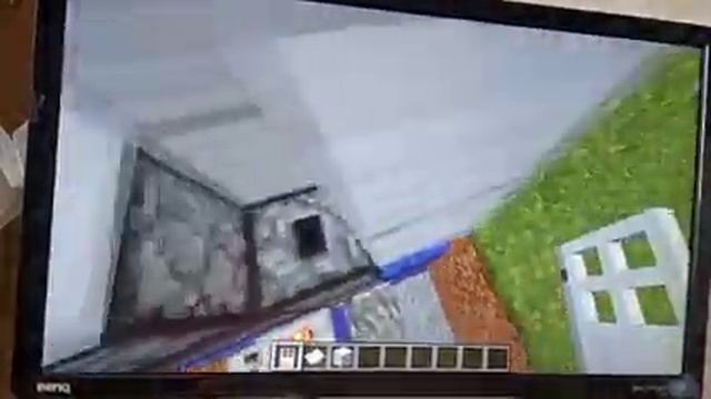 Как без модов построить дверь с ключом в Minecraft. смотреть онлайн