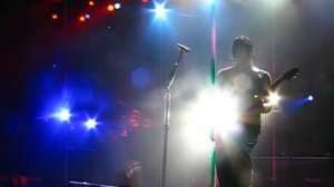 Disturbed - Indestructible @ 013 2009