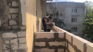 Строю балкон 11 метров своими руками из газобетона