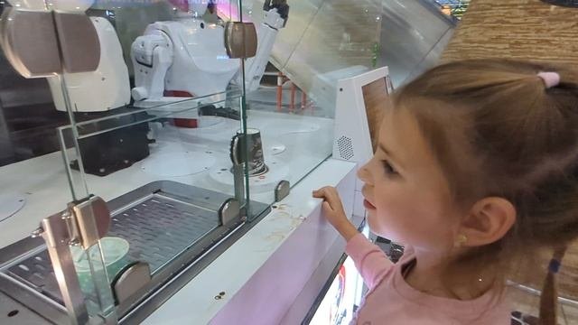 Робот по приготовлению мороженого