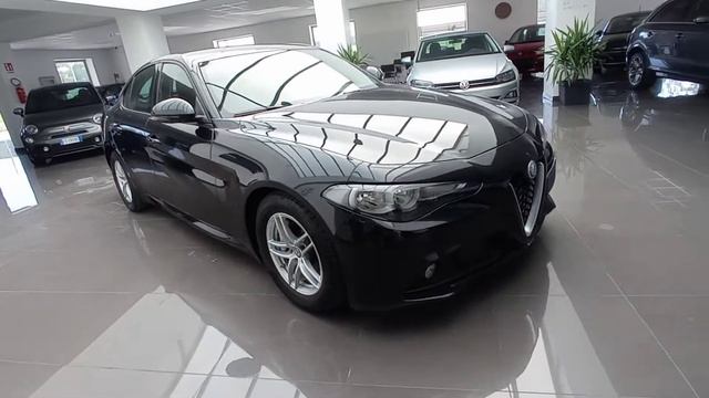 Alfa Romeo Giulia 2.2 JTDM смотреть онлайн