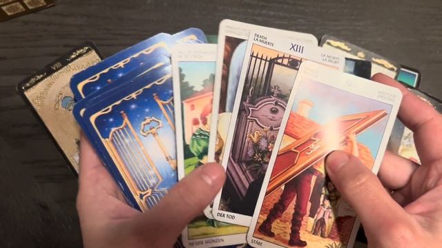 Кто вот вот постучится в вашу дверь смотреть онлайн