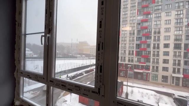 #испанскиекварталы ТЕРРИТОРИЯ ОКОН. Бульвар Веласкеса 6. Заменили остекление лоджии на Rehau 70.