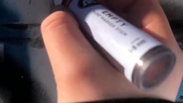 Обзор на маркер Molotow 311EM