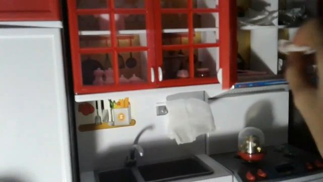 Общая  кукольная  кухня. смотреть онлайн