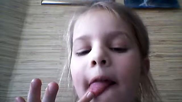 Ням няшки смотреть онлайн