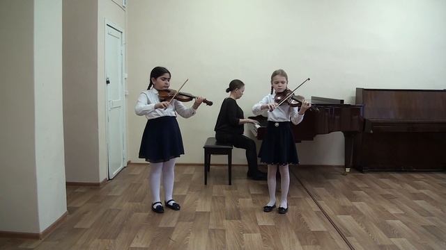 Дуэт - Петросян Лейла и Галимуллина Алия 2 класс смотреть онлайн